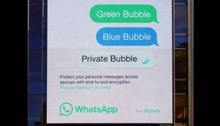 زاکربرگ می‌گوید واتساپ دارای قابلیت رمزگذاری انتها به انتها است و این باعث می‌شود پیام‌های بین کاربران در محیطی کاملاً امن تبادل شوند