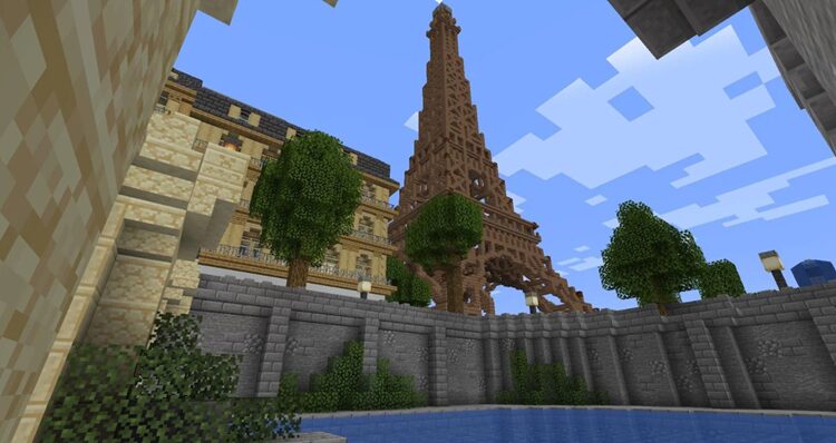 برج ایفل بازسازی شده در بازی ماینکرفت