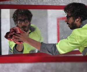 بهرام افشاری در فیلم مرد عینکی
