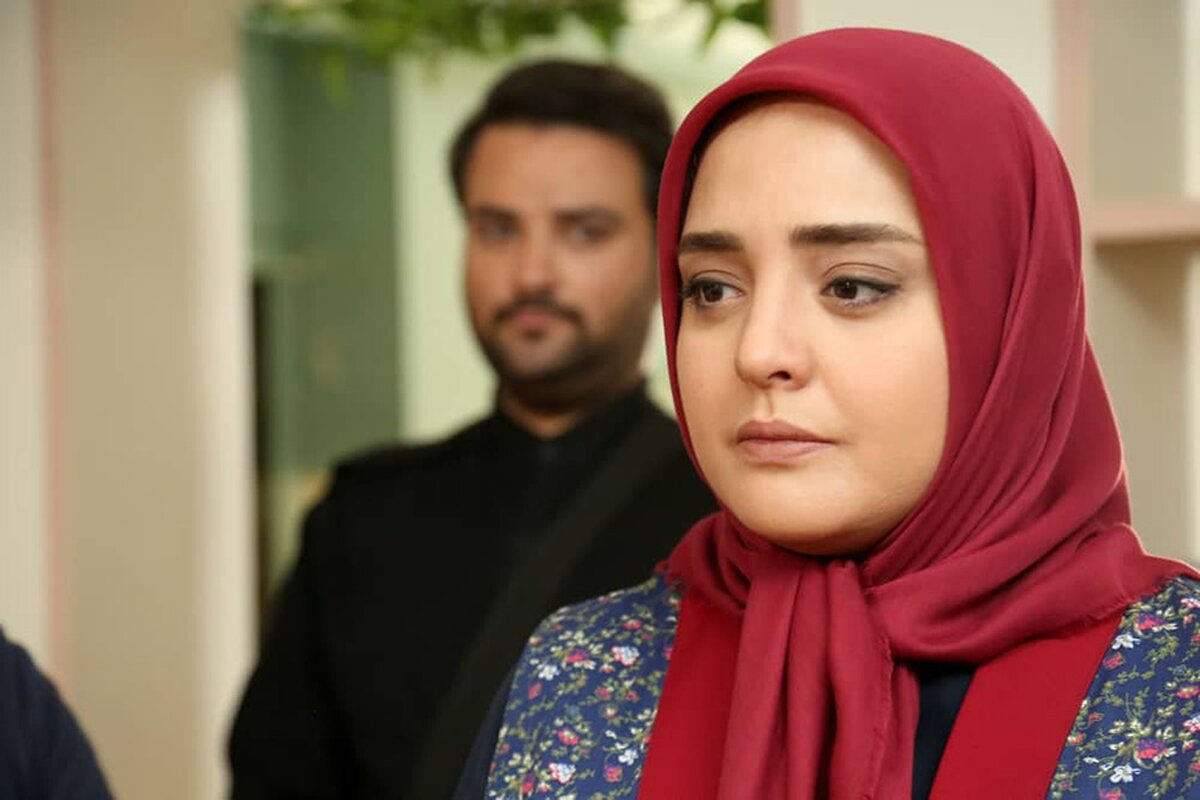 زن مقاوم و سرسخت که در برابر خیانت‌ها و مشکلات زندگی هرگز تسلیم نمی‌شود