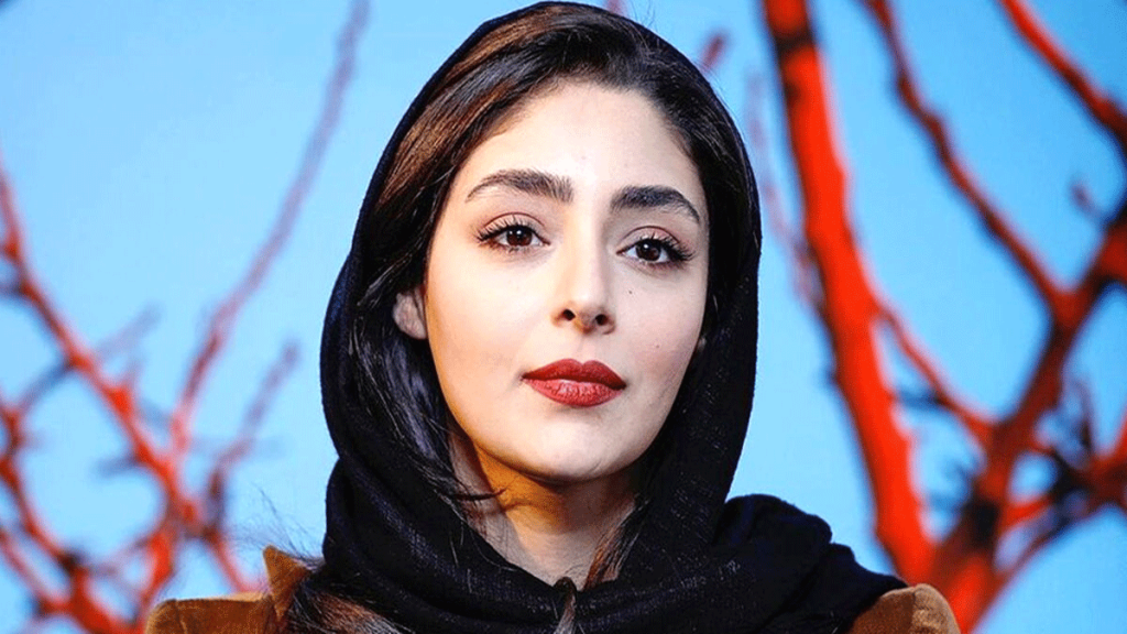 هستی مهدوی‌فر