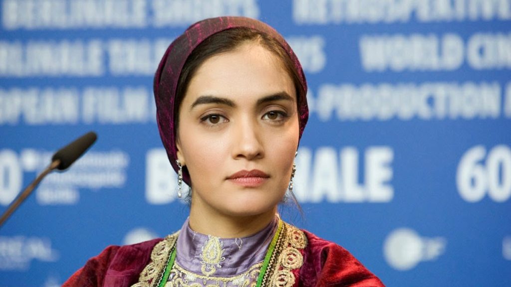 میترا حجار