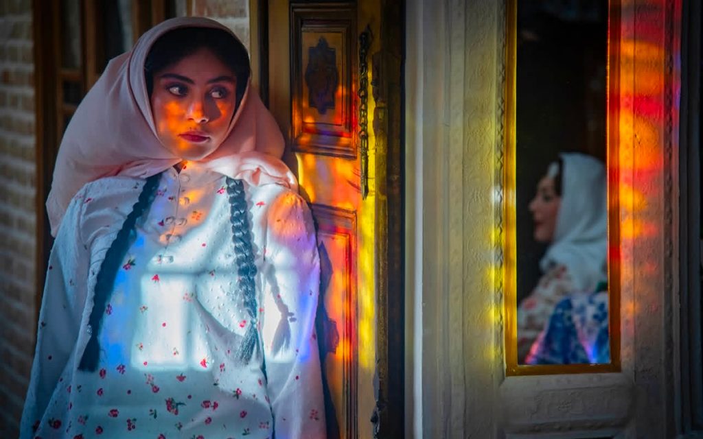 نقد سریال بامداد خمار؛ قسمت اول