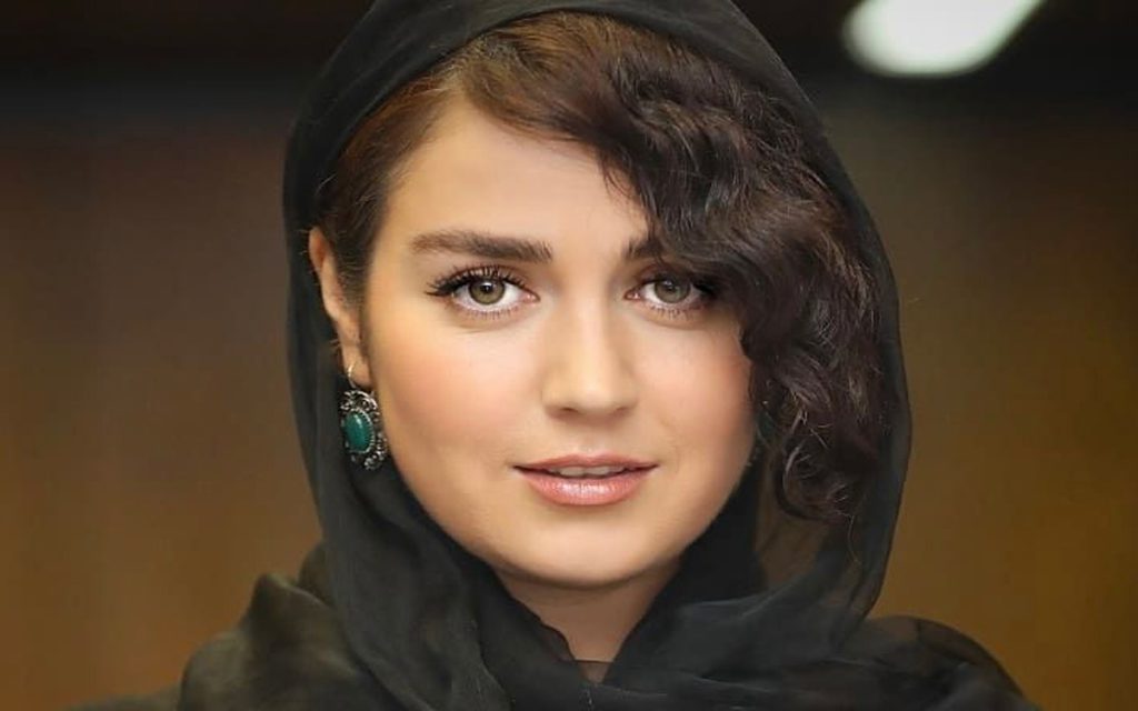 افسانه پاکرو