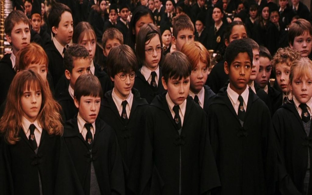 ۸ دلیل برای اینکه تماشای هری پاتر در حال‌حاضر اشتباه است