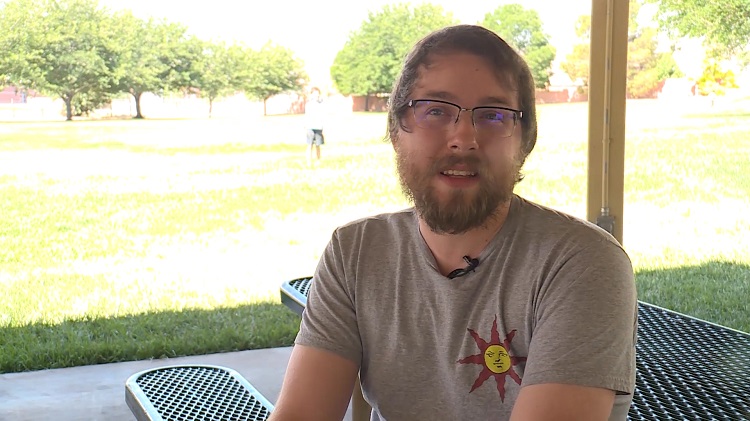 لیتل جیکوب آخرین یاور قابل اعتماد نیکو بلیک در مرحله پایانی GTA 4 بود؛ پس لیاقت یک بازی مستقل را دارد