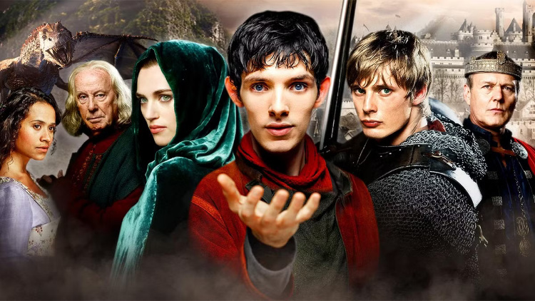 مرلین جوان با پنهان نگه داشتن جادوی خود، به خدمت شاهزاده آرتور در میآید تا او را برای پادشاهی آماده کند