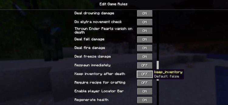 قابلیت Keep inventory به شما این امکان را میدهد که حتی پس از مردن و رسپاون شدن، تمام آیتمهای موجود در اینونتوری خود در بازی ماینکرفت را نگه دارید.