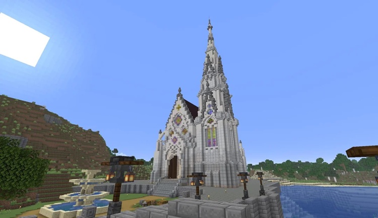 نمای بیرونی این کلیسا در ماینکرفت واقعا زیباست!
