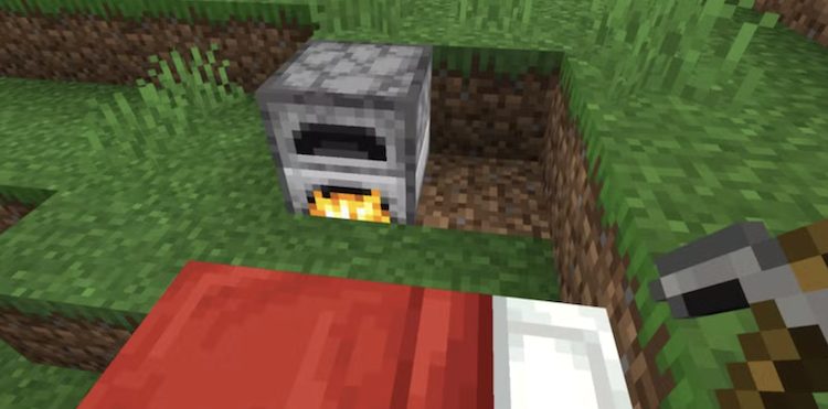 شما برای سرعت بخشیدن به روند ذوب میتوانید از چندین کوره در بازی ماینکرفت استفاده کنید.