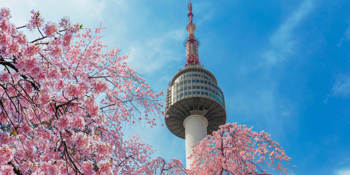 لوکیشنهای انیمیشن شکارچیان شیطان کیپاپ - برج ان سئول (N Seoul)